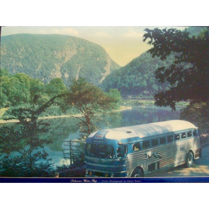 Greyhound Bus Delaware Water Gap (1958)