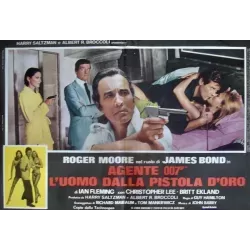 James Bond's The Man With The Golden Gun Italian fotobusta movie poster set - illustraction Gallery