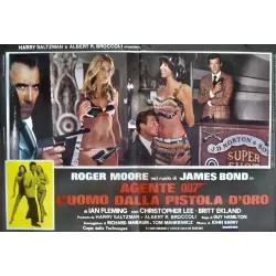 James Bond's The Man With The Golden Gun Italian fotobusta movie poster set - illustraction Gallery
