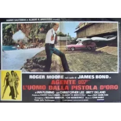 James Bond's The Man With The Golden Gun Italian fotobusta movie poster set - illustraction Gallery