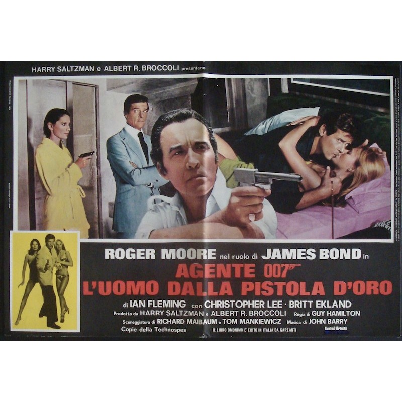 James Bond's The Man With The Golden Gun Italian fotobusta movie poster ...