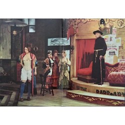 A Genius Two Friends And A Dupe (Un genio, due compari, un pollo) Italian fotobusta movie poster set - illustraction Gallery